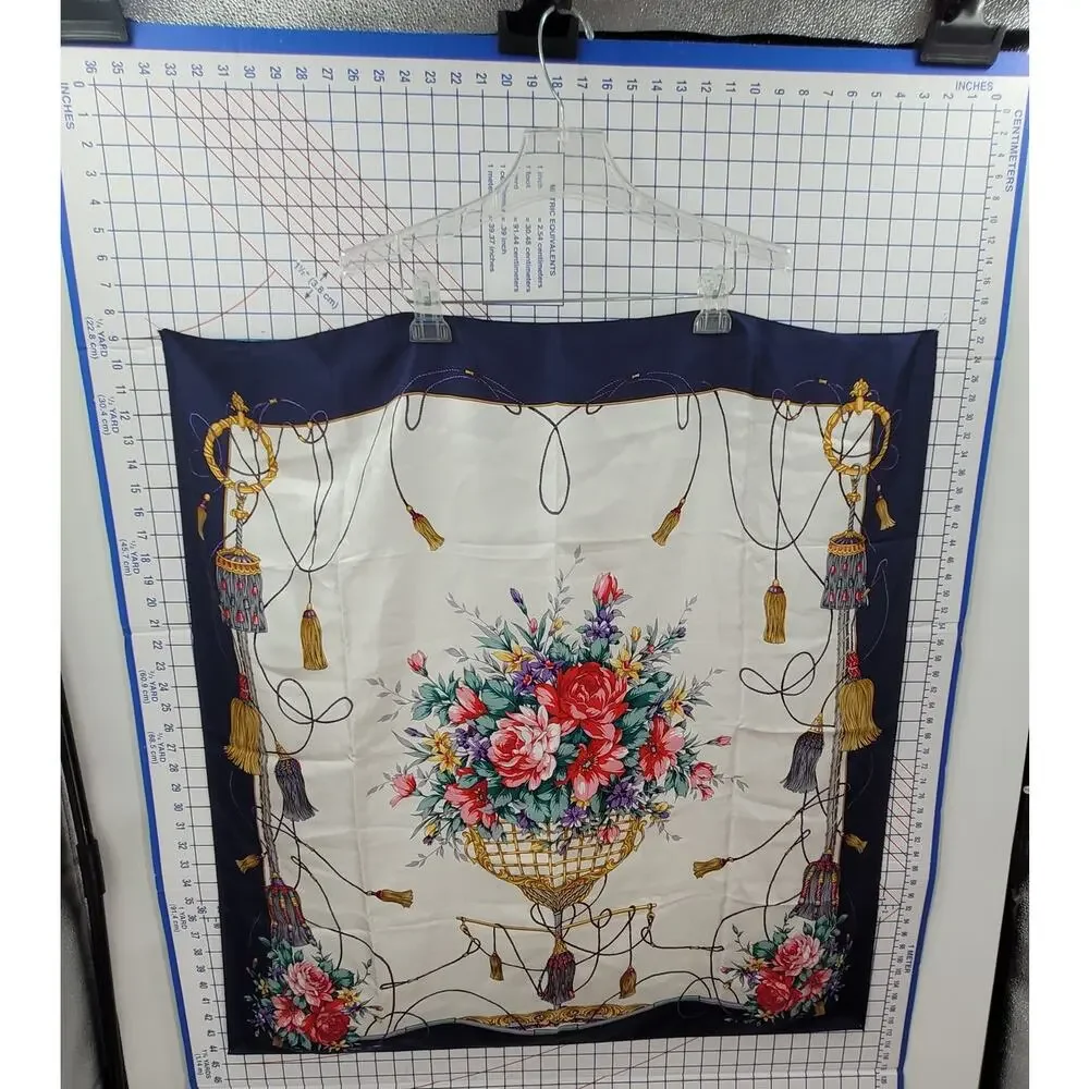Nordstrom Luxe Floral Silk Tassel Scarf Bold Statement Vintage‎ Couture Print